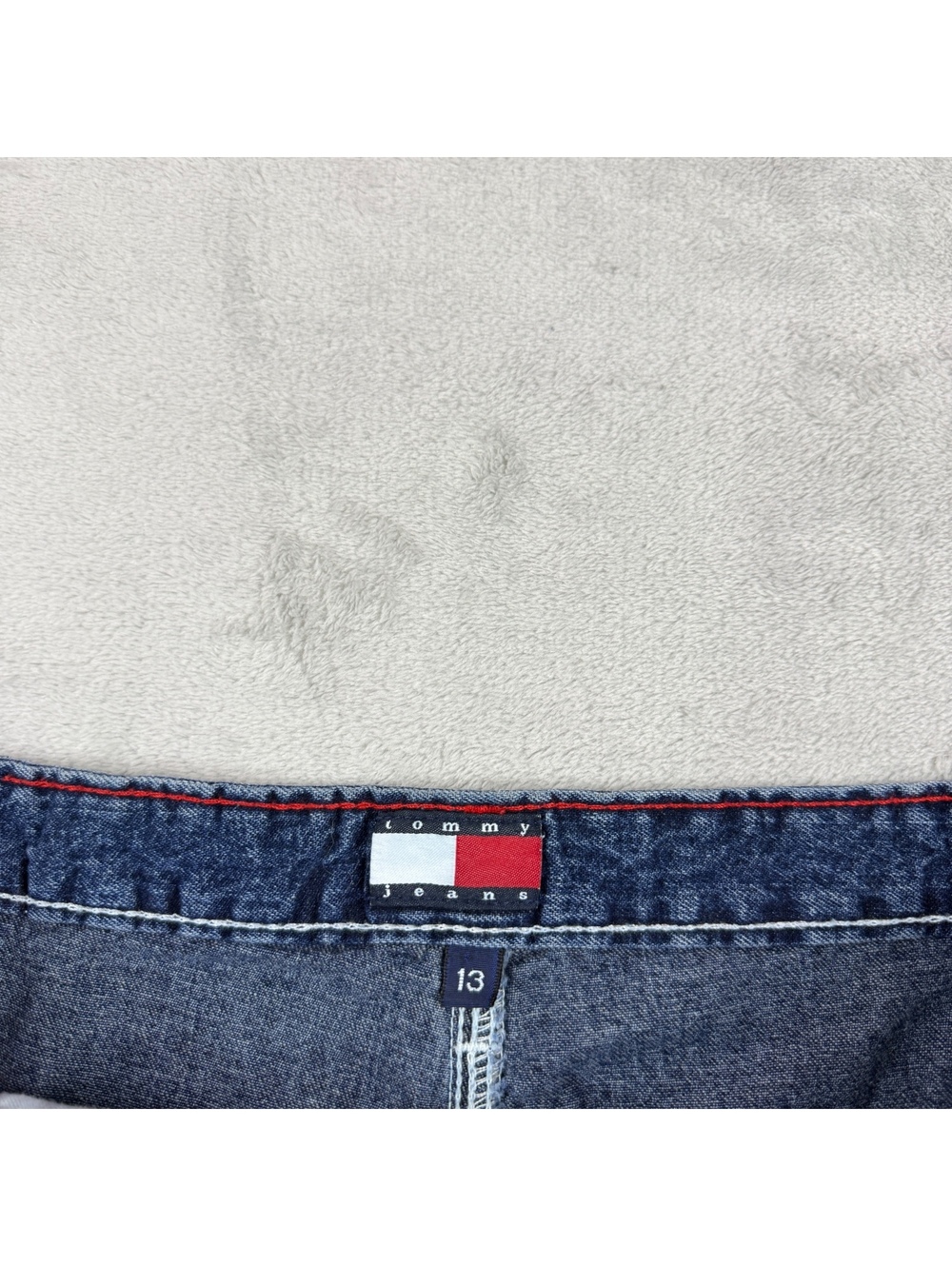 VTG Tommy Hilfiger Denim Skirt Womens 13 Jeans Flag Logo Worker Y2K Canada Made - Picture 8 of 11